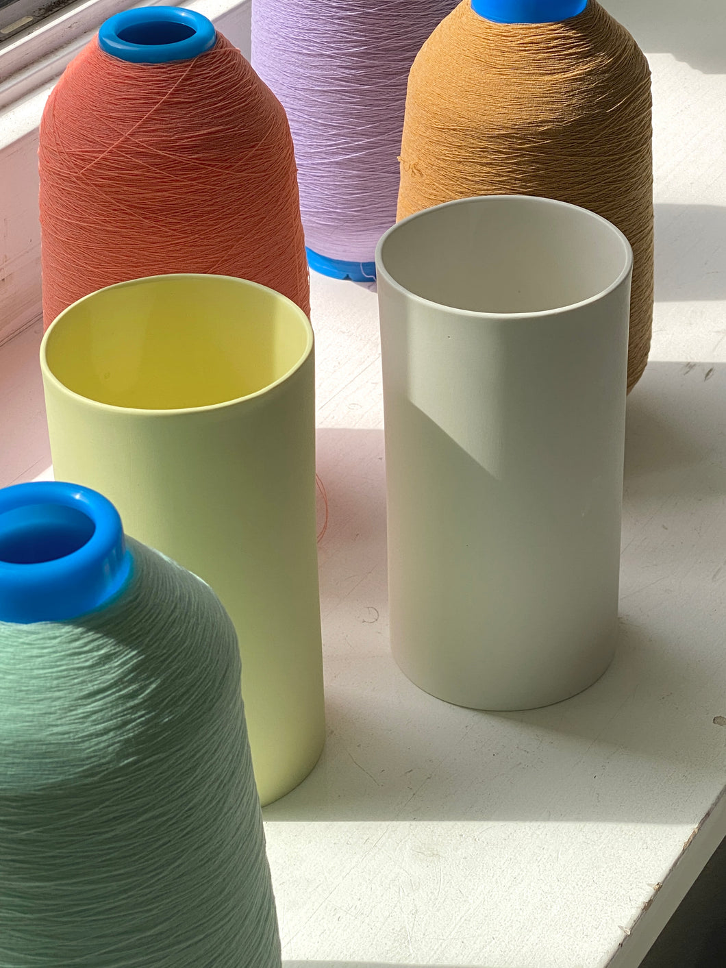 → B-Product Vase 03 lemon